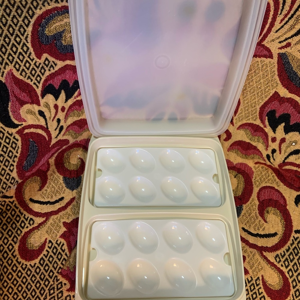 Tupperware Deviled Egg Container Vintage - Picture 5 of 5